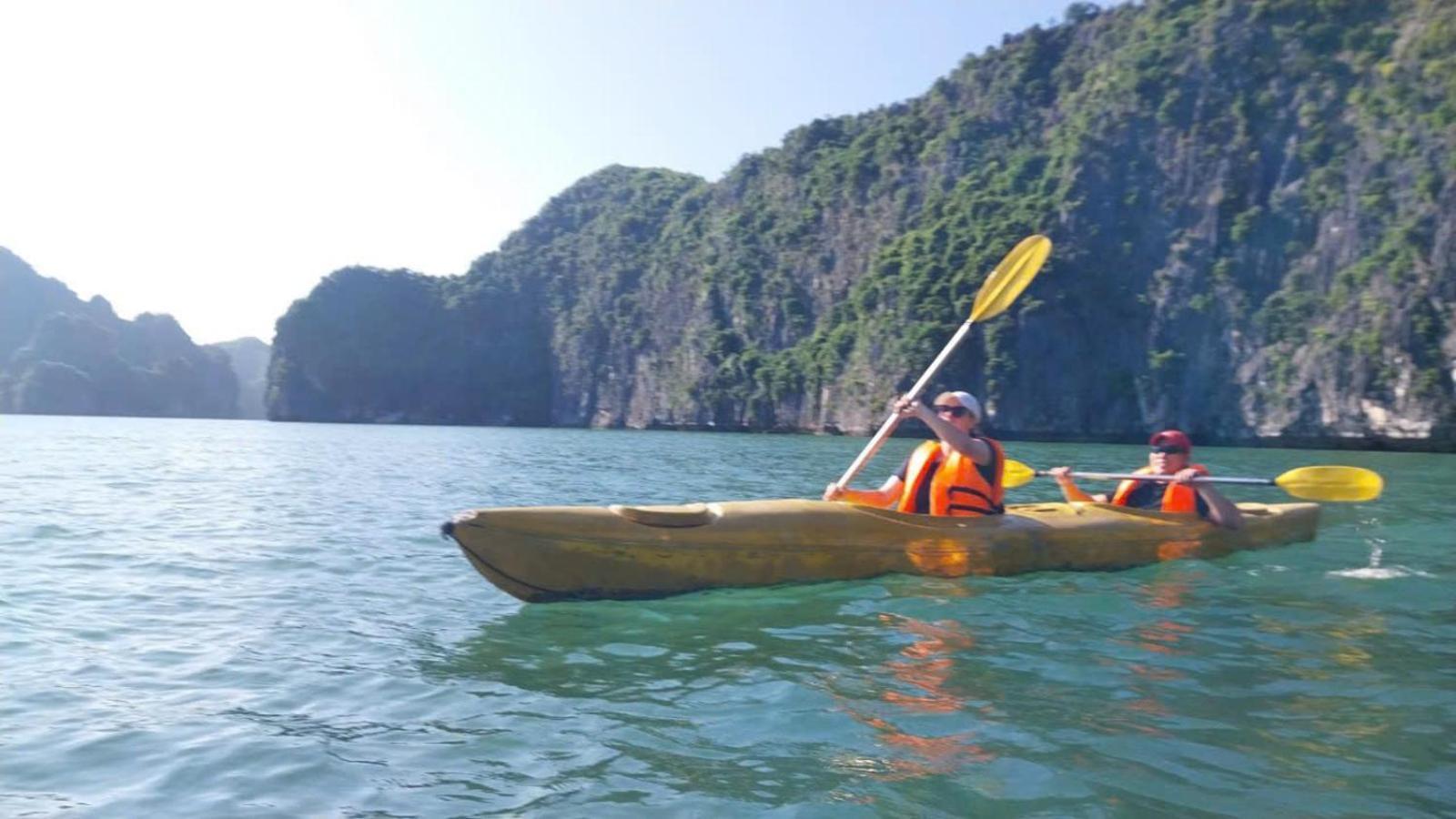 Cat Ba Madame Duyen Hotel Chan Chau Kültér fotó